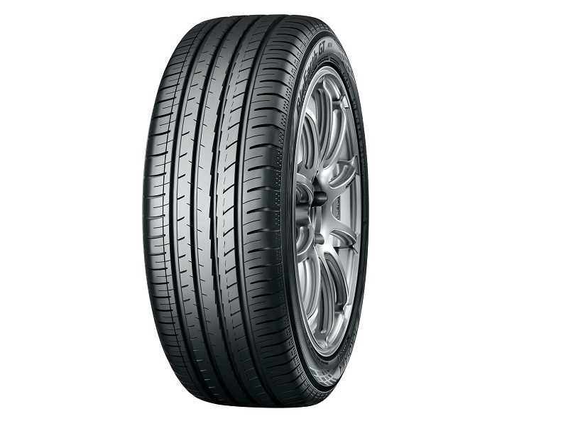 225/40 R 18 YOKOHAMA BLUEARTH AE51 92W